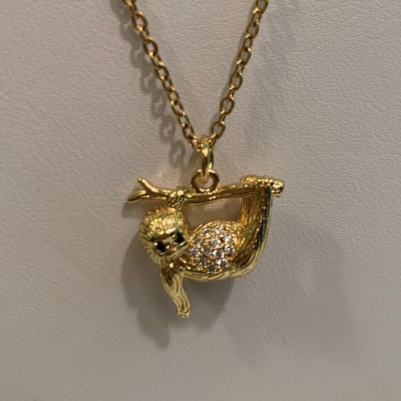 New, no tags, gold chain necklace, 20 inches, tiny sloth charm with bling - Picture 1 of 16